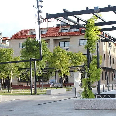 Nueva Colina 2* Tomiño