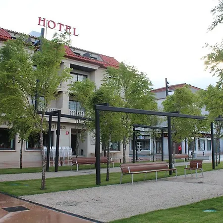 Nueva Colina 2* Tomiño