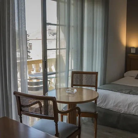 Hotel Nueva Colina Tomiño