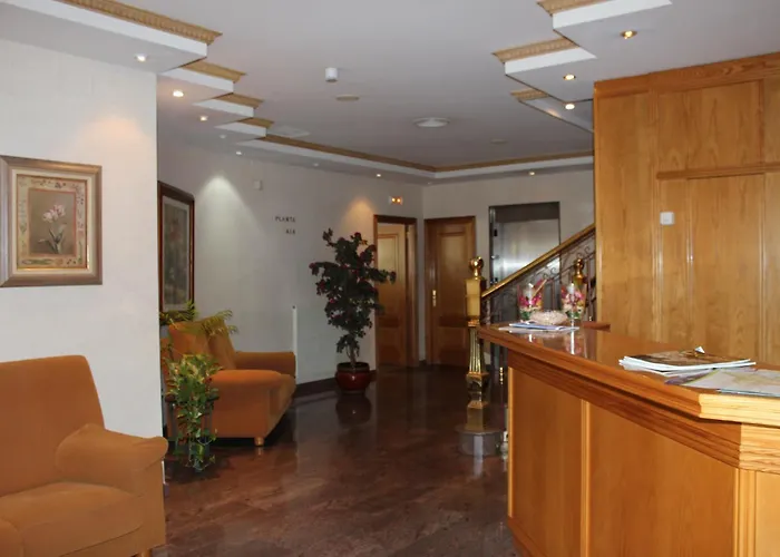 Nueva Colina 2* Tomiño