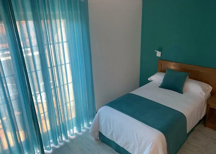 Nueva Colina ホテル 2*