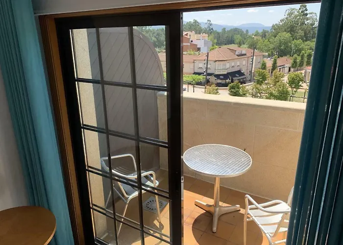 Nueva Colina 2* Tomiño