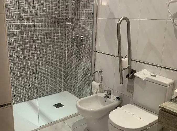 Nueva Colina ホテル 2*