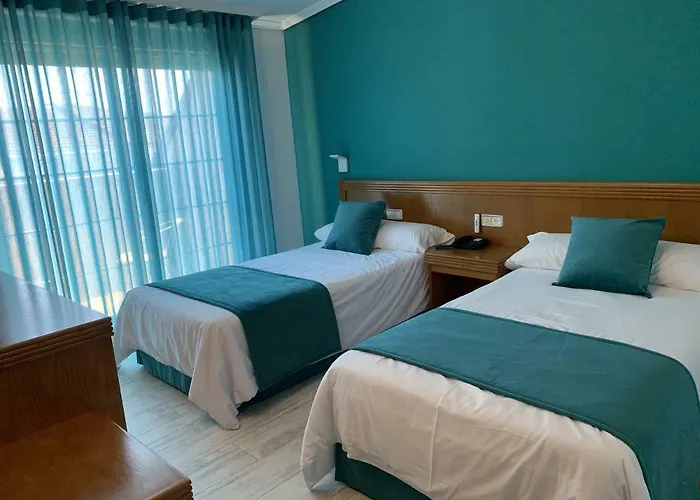 Nueva Colina 2* Tomiño